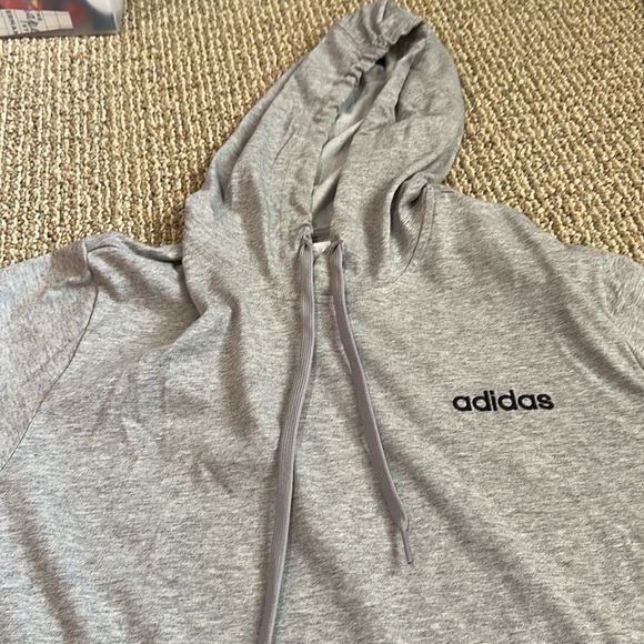 Adidas Sweatshirt - Picture 5 of 7